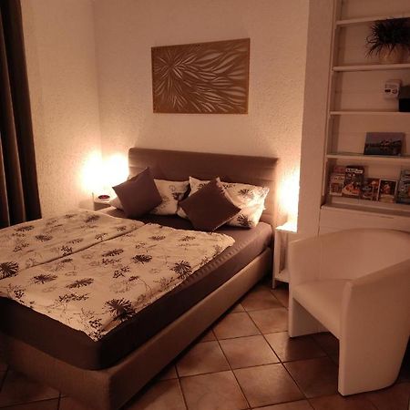 Gaeste Apartement Casa Luber Thalmassing  Dış mekan fotoğraf