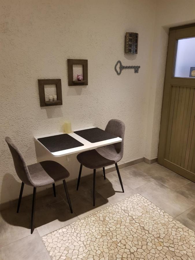 Gaeste Apartement Casa Luber Thalmassing  Dış mekan fotoğraf