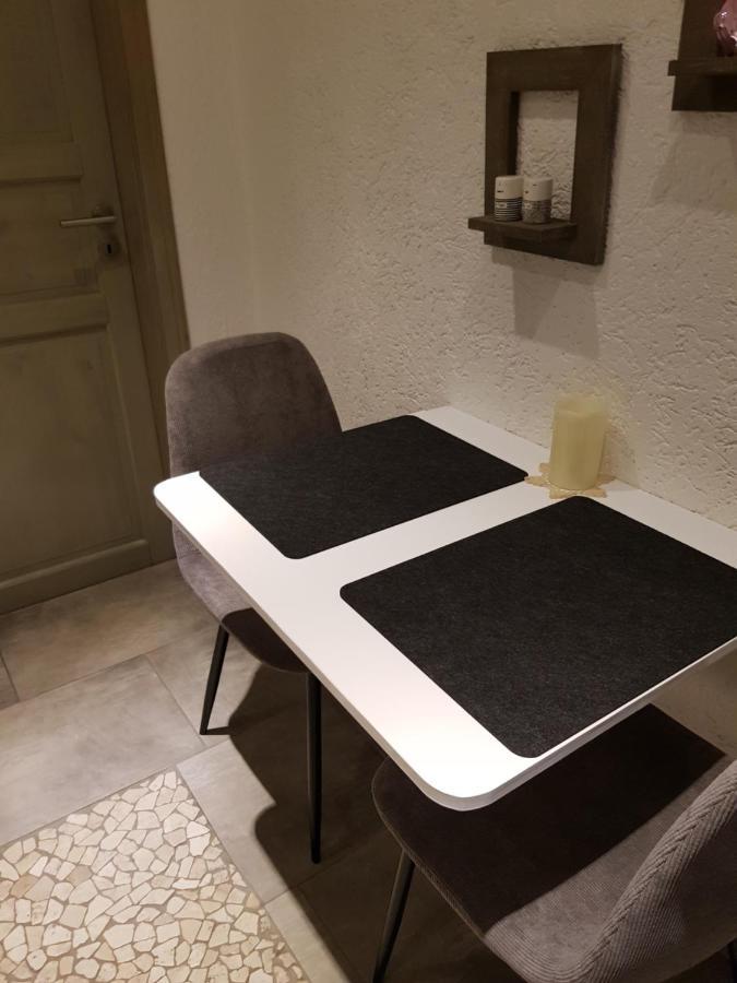 Gaeste Apartement Casa Luber Thalmassing  Dış mekan fotoğraf