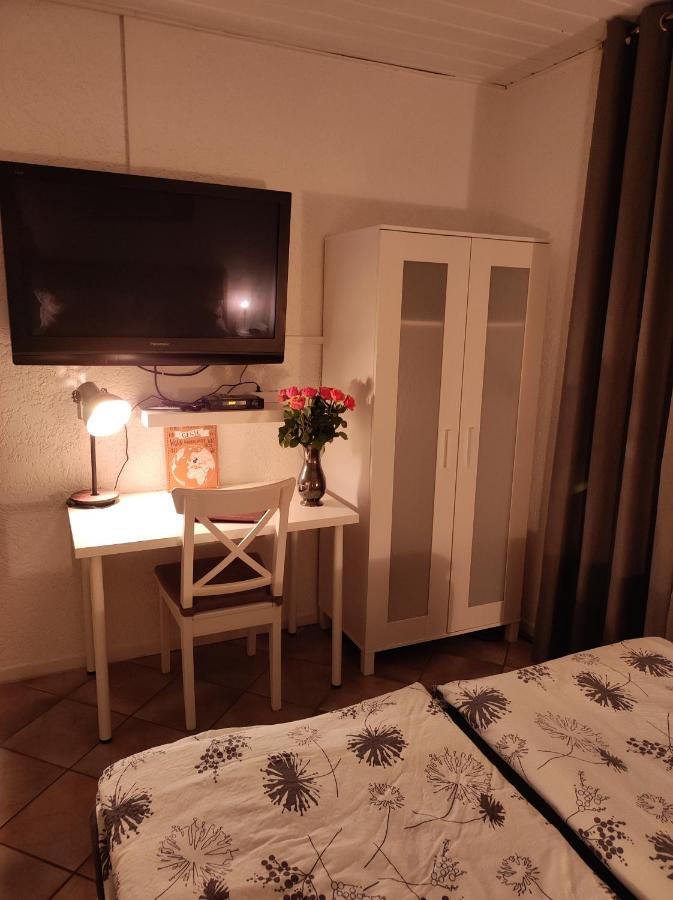 Gaeste Apartement Casa Luber Thalmassing  Dış mekan fotoğraf